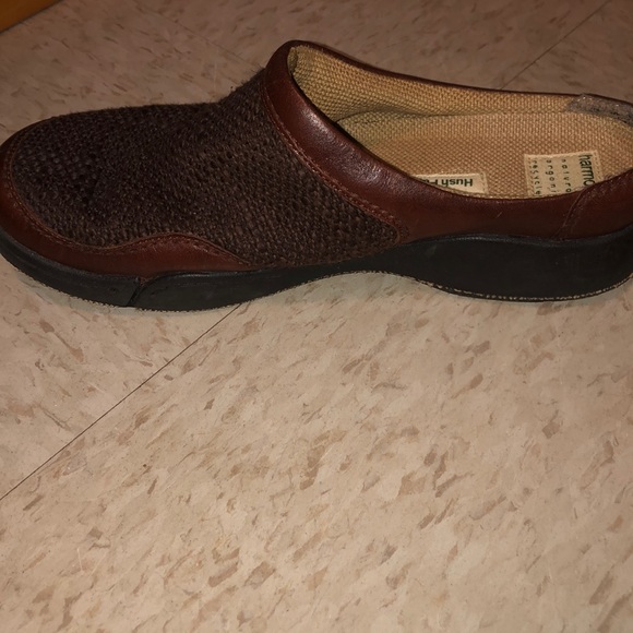 Shoes - Picture 5 of 5